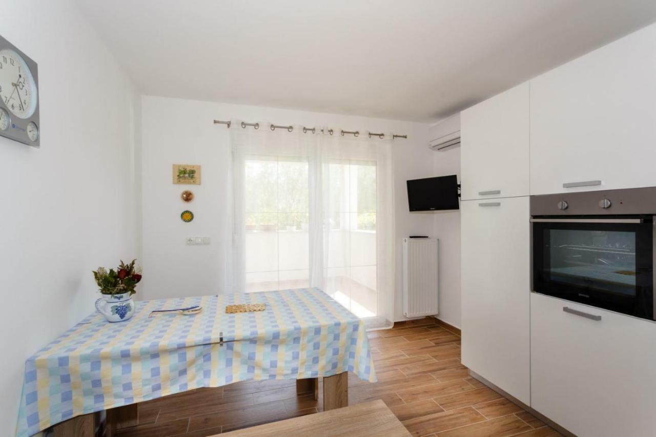 Apartamento Sonja Krk Town Exterior foto