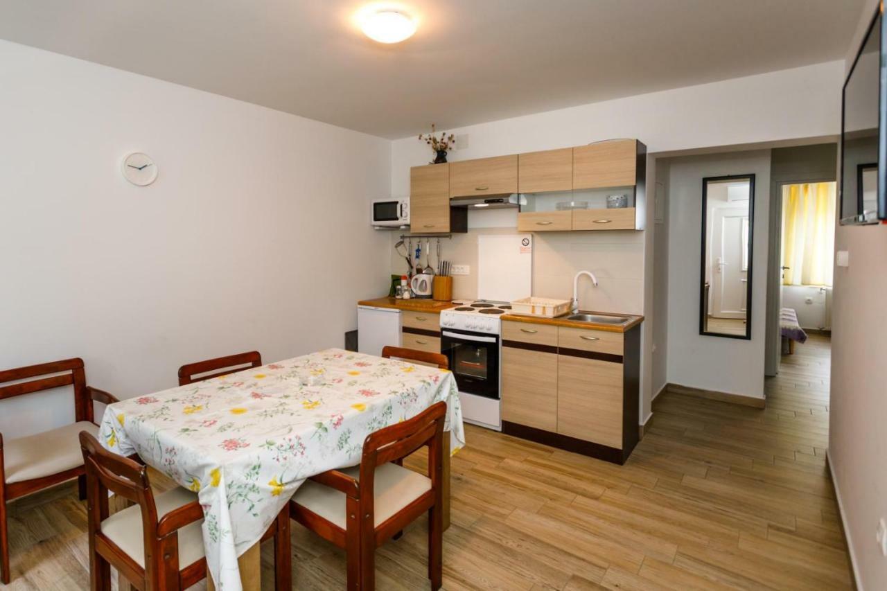 Apartamento Sonja Krk Town Exterior foto